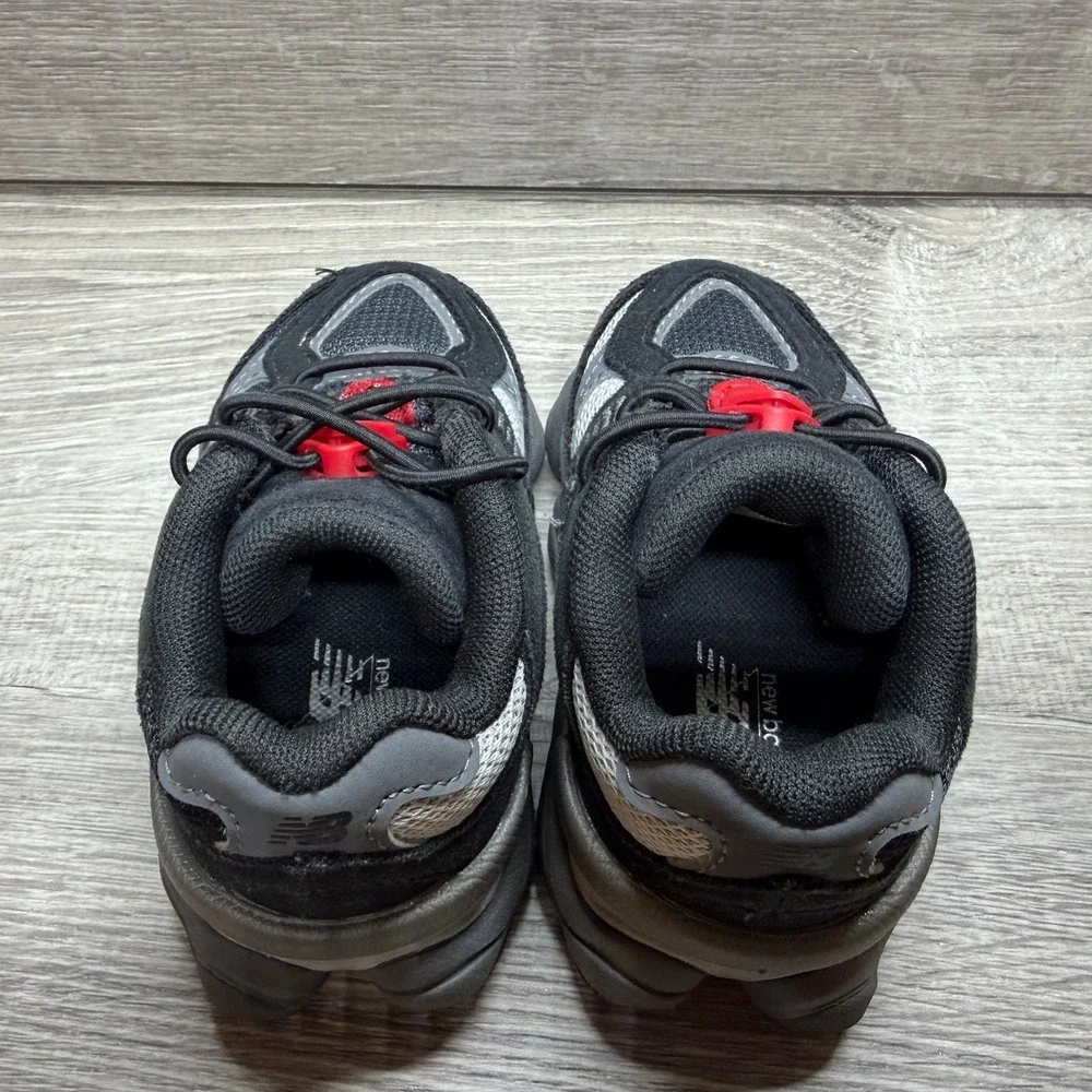 New Balance 9060 'Black Castlerock' Toddler Sneakers IV9060BK- SZ 6 C